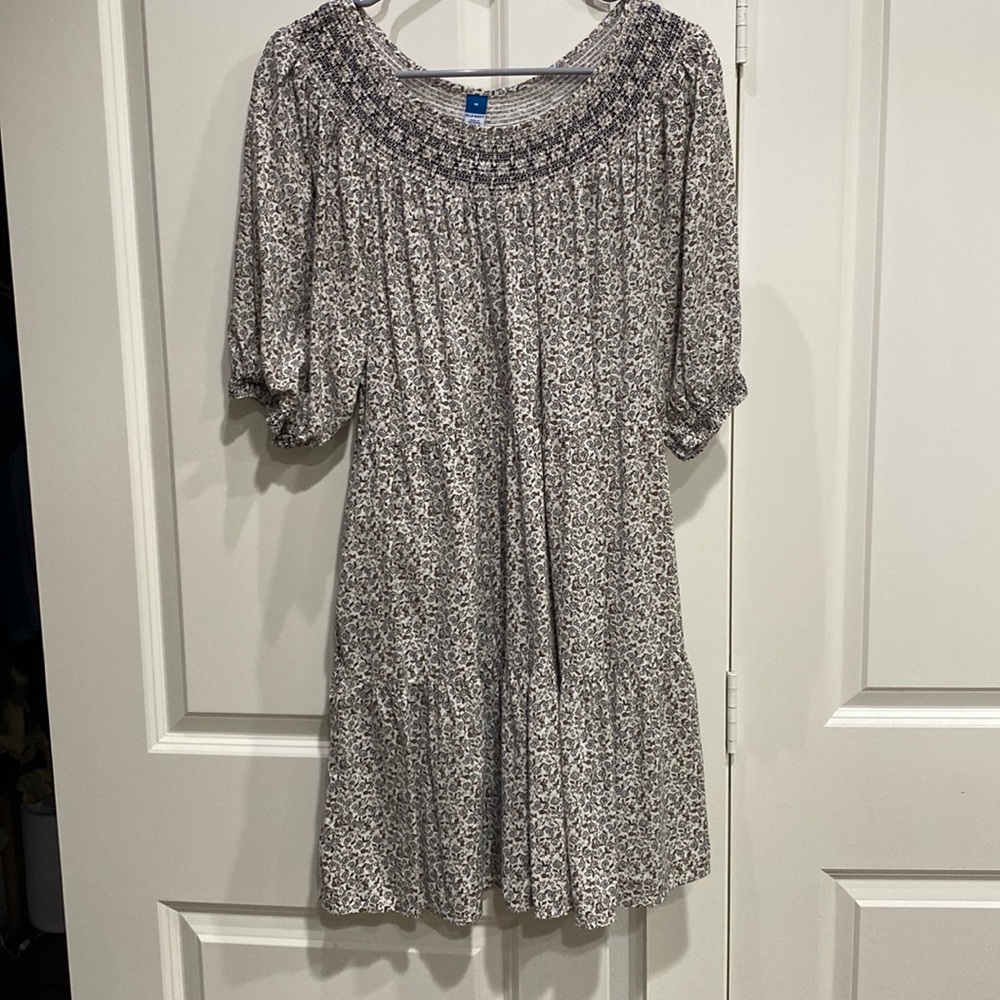 EUC Old Navy sundress with POCKETS!!
